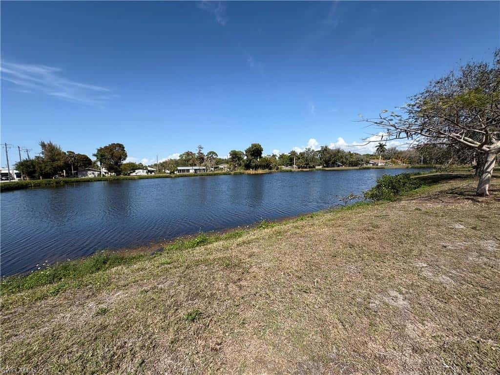 2500 Lee St, Naples, photo 7