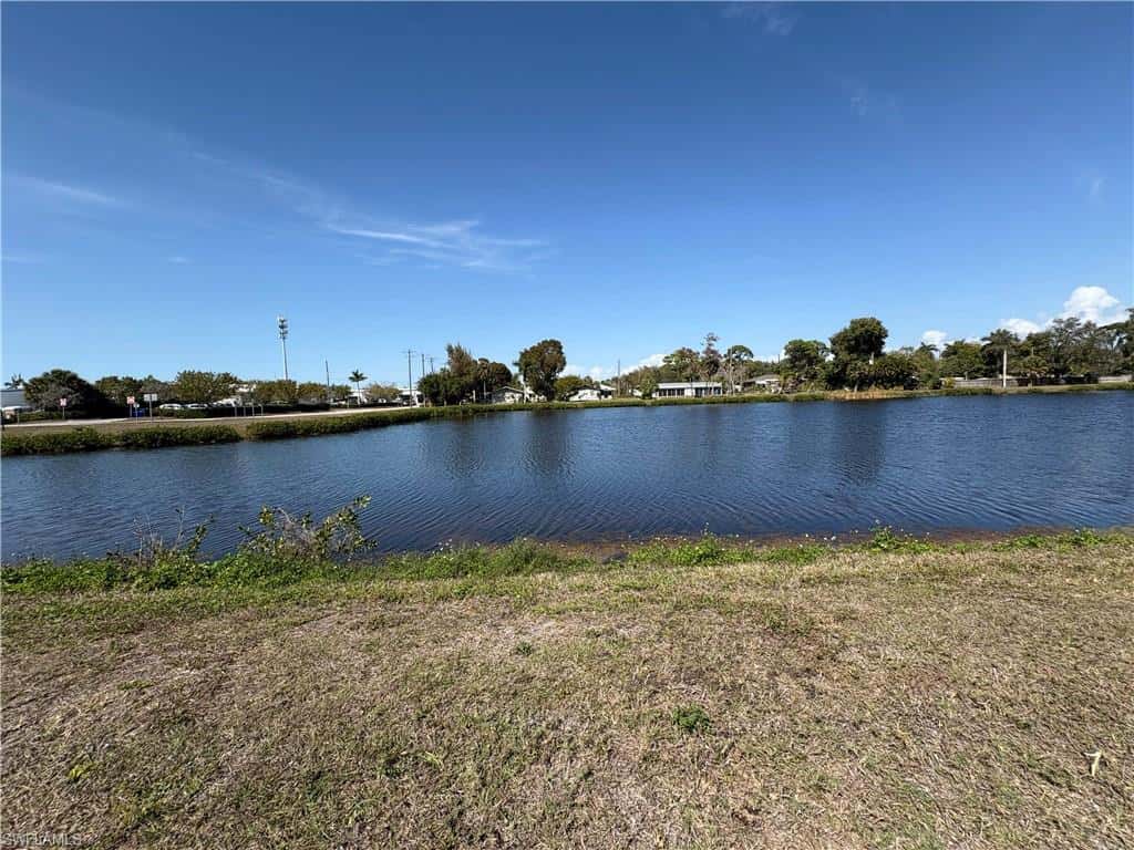 2500 Lee St, Naples, photo 41