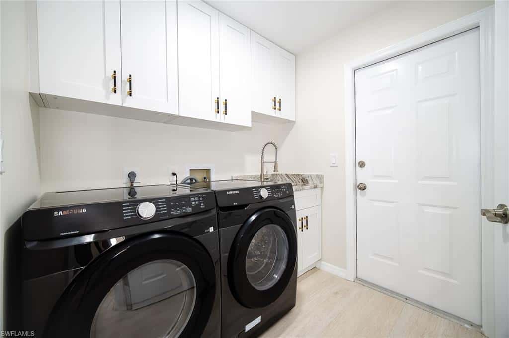 10731 Regent Cir, Naples, photo 31