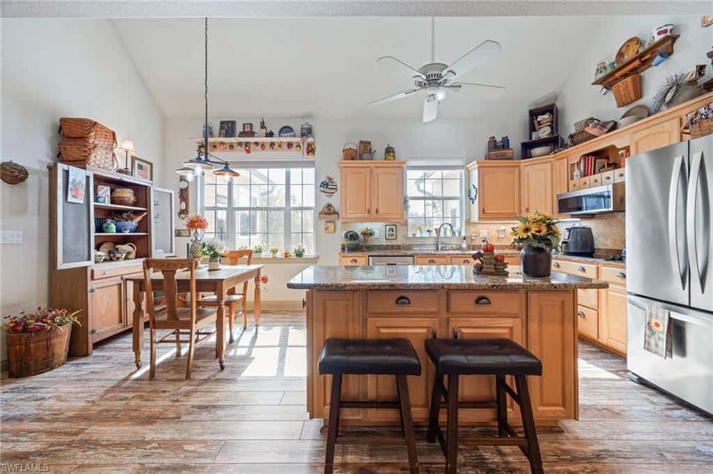 22800 River Rd, Alva, photo 8