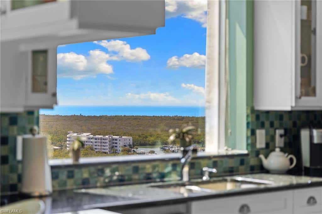 430 Cove Tower Dr #1501, Naples, photo 6