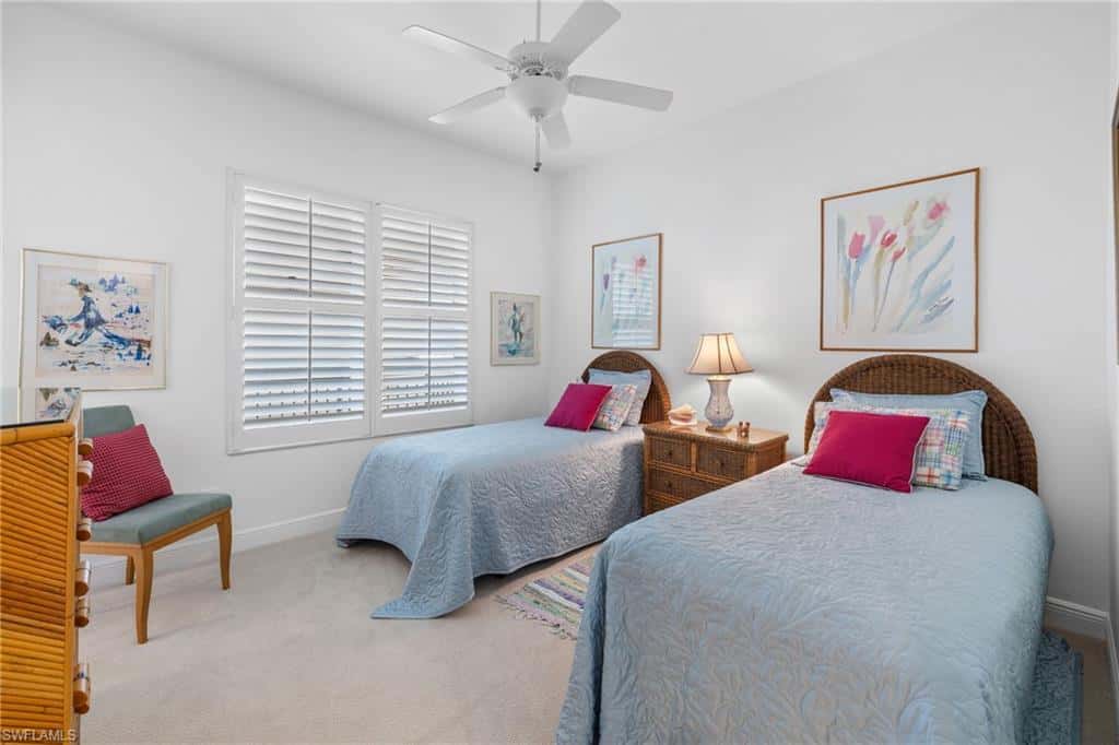 430 Cove Tower Dr #1501, Naples, photo 32