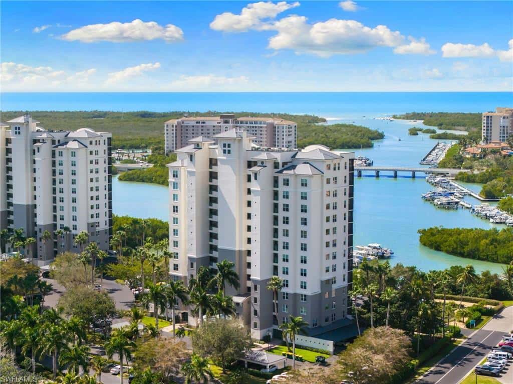430 Cove Tower Dr #1501, Naples, photo 35