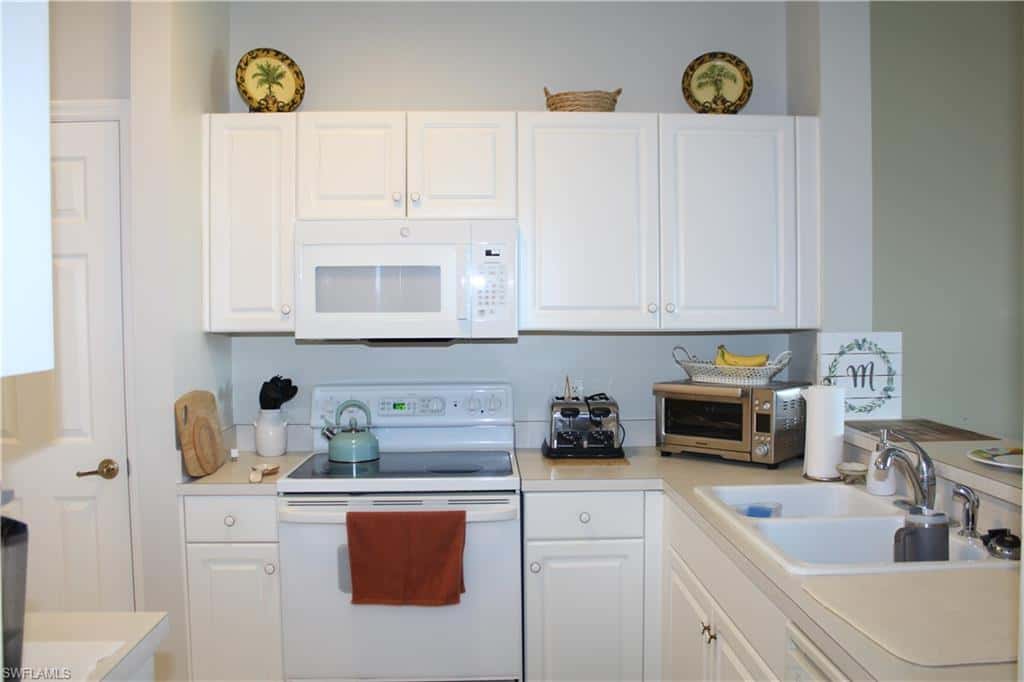 3940 Loblolly Bay Dr #402, Naples, photo 9