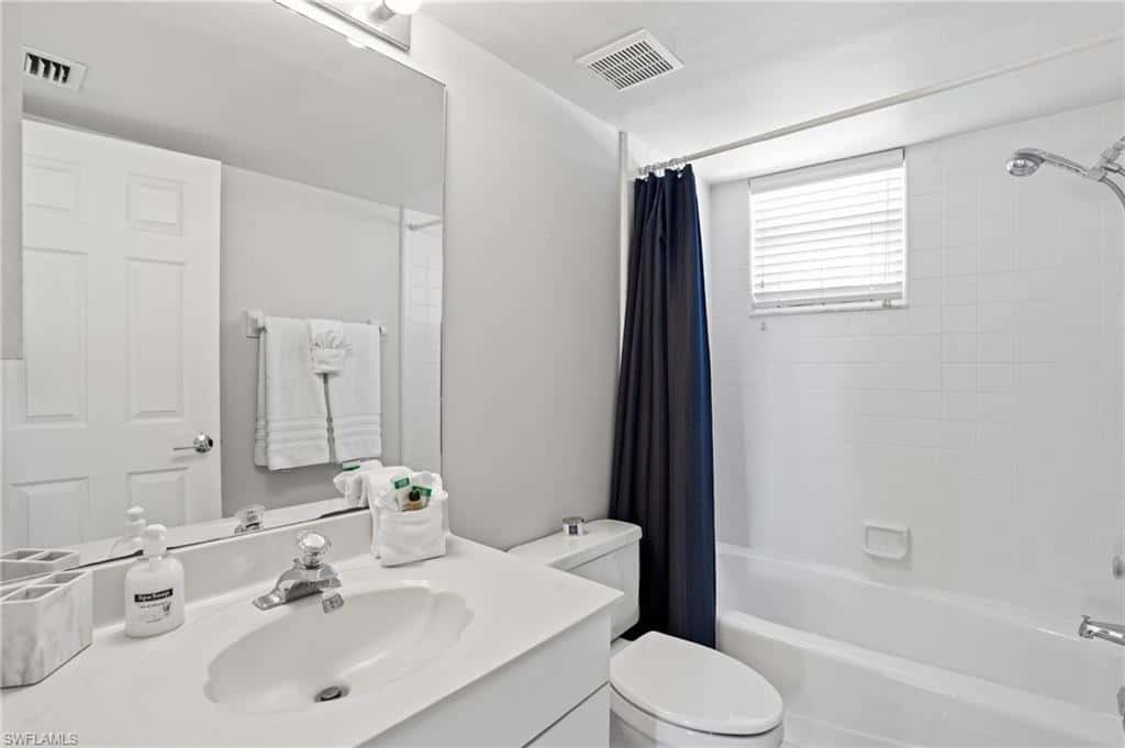 5550 Heron Point Dr #304, Naples, photo 23