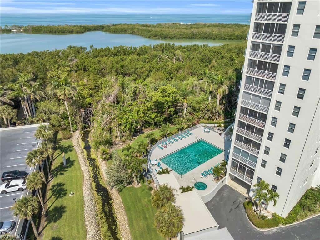 5550 Heron Point Dr #304, Naples, photo 36