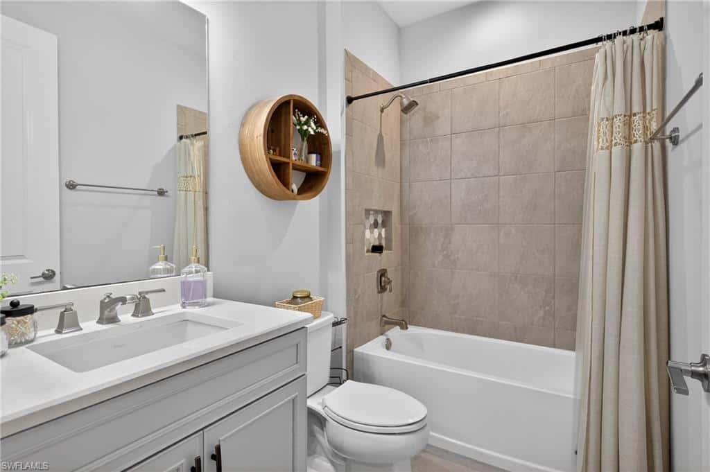 4653 Centaurus Cir, Naples, photo 23