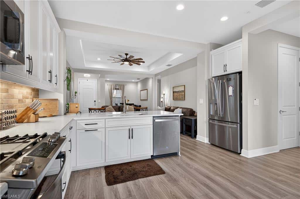 4653 Centaurus Cir, Naples, photo 4
