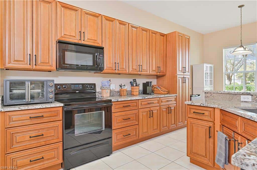 5582 Whispering Willow Way, Fort Myers, photo 6