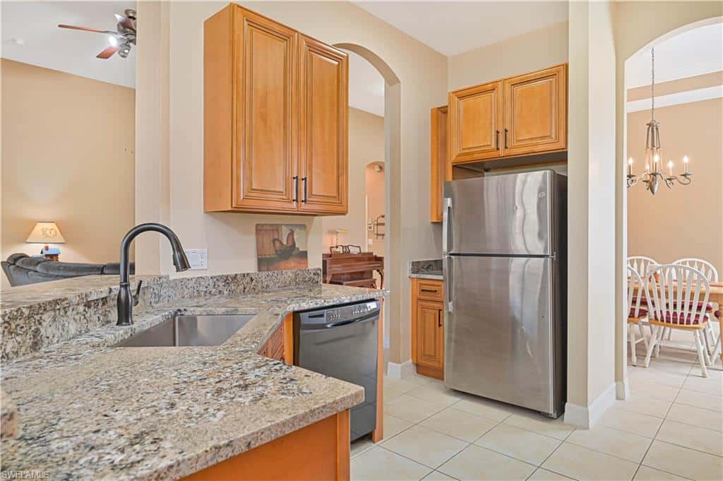 5582 Whispering Willow Way, Fort Myers, photo 8