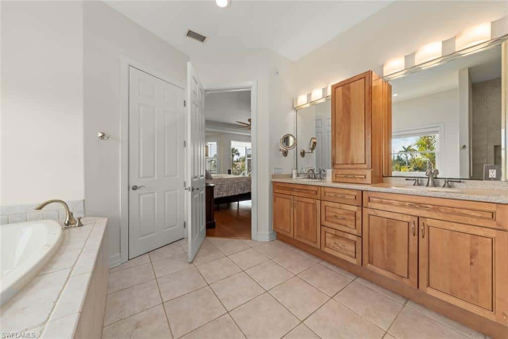 13411 Electron Dr, Fort Myers, photo 42