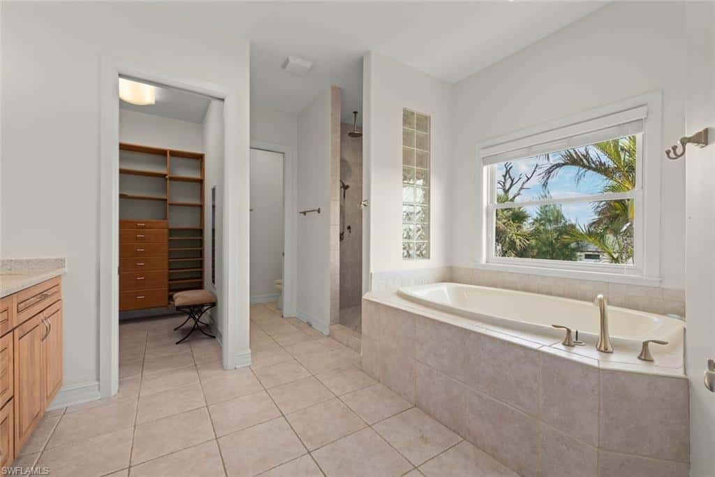 13411 Electron Dr, Fort Myers, photo 40
