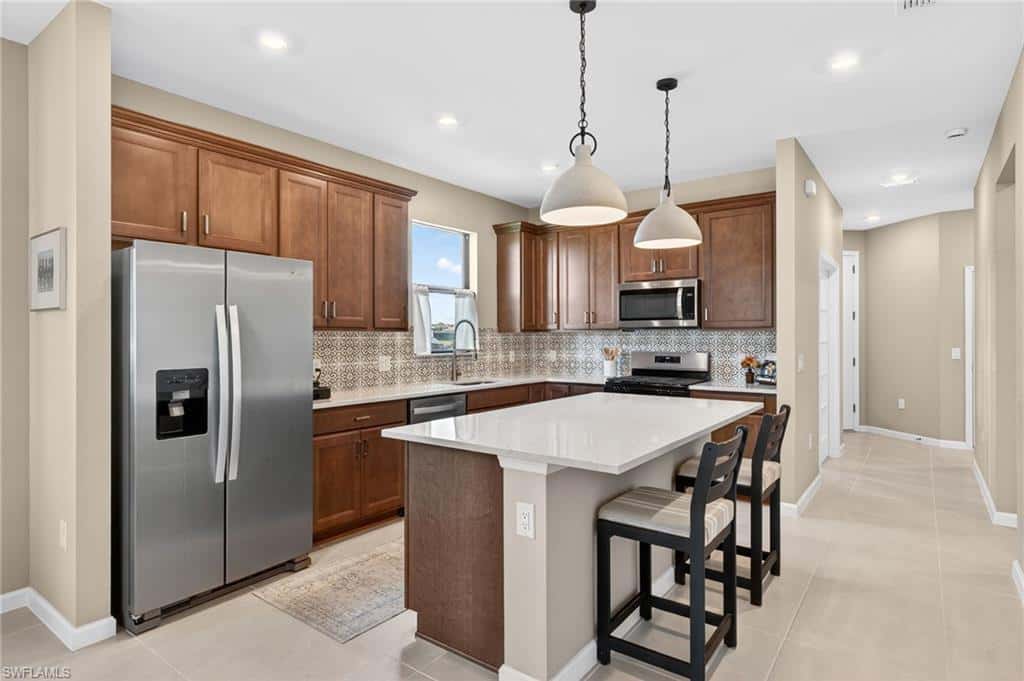 20548 Pebble Glen Dr, Estero, photo 13
