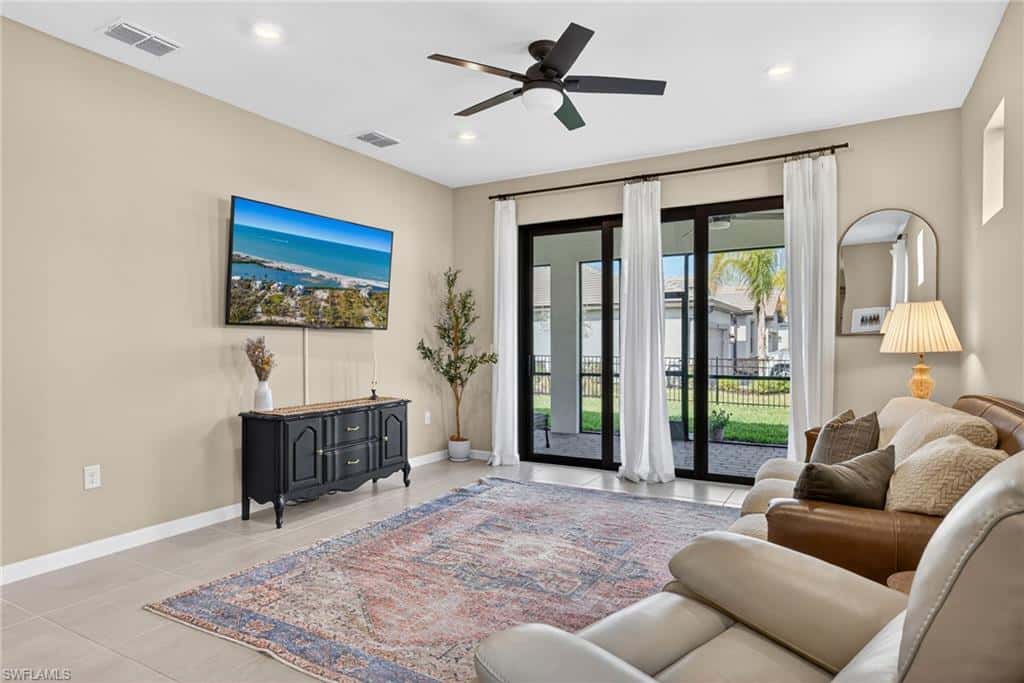 20548 Pebble Glen Dr, Estero, photo 8