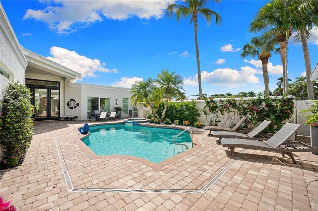 7963 Grand Bay Dr #11, Naples, photo 26