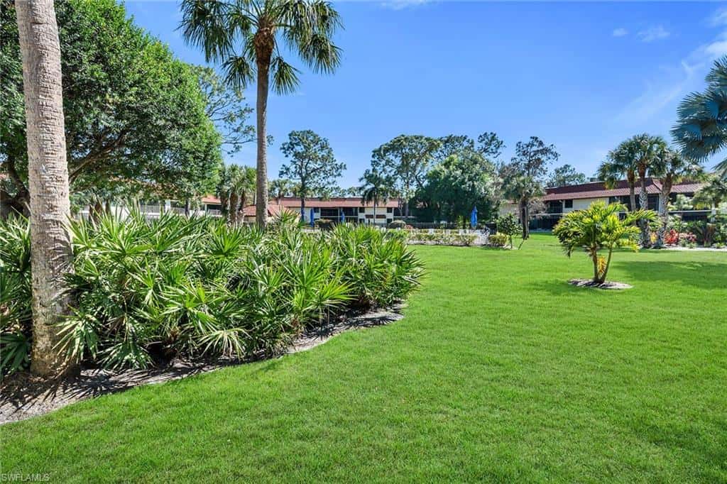 4955 Pepper Cir #b106, Naples, photo 28