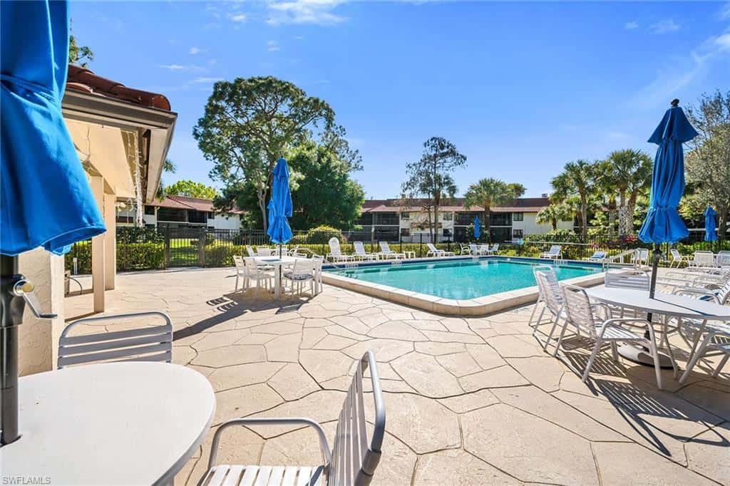 4955 Pepper Cir #b106, Naples, photo 35