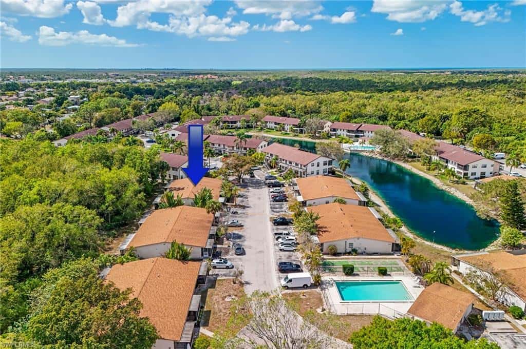 5320 Treetops Dr #i, Naples, photo 13