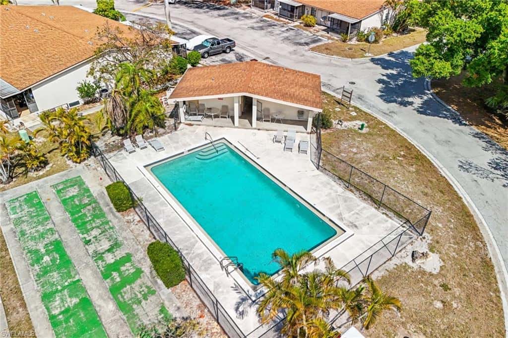 5320 Treetops Dr #i, Naples, photo 14