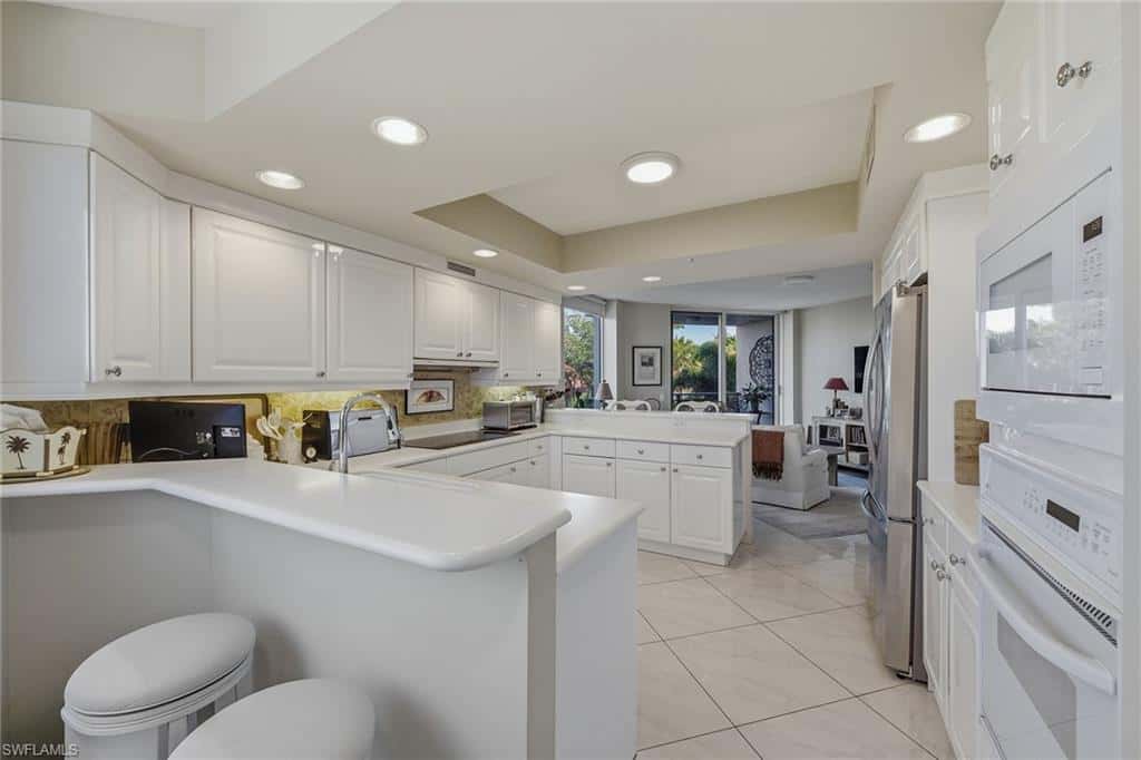 7225 Pelican Bay Blvd #305, Naples, photo 12