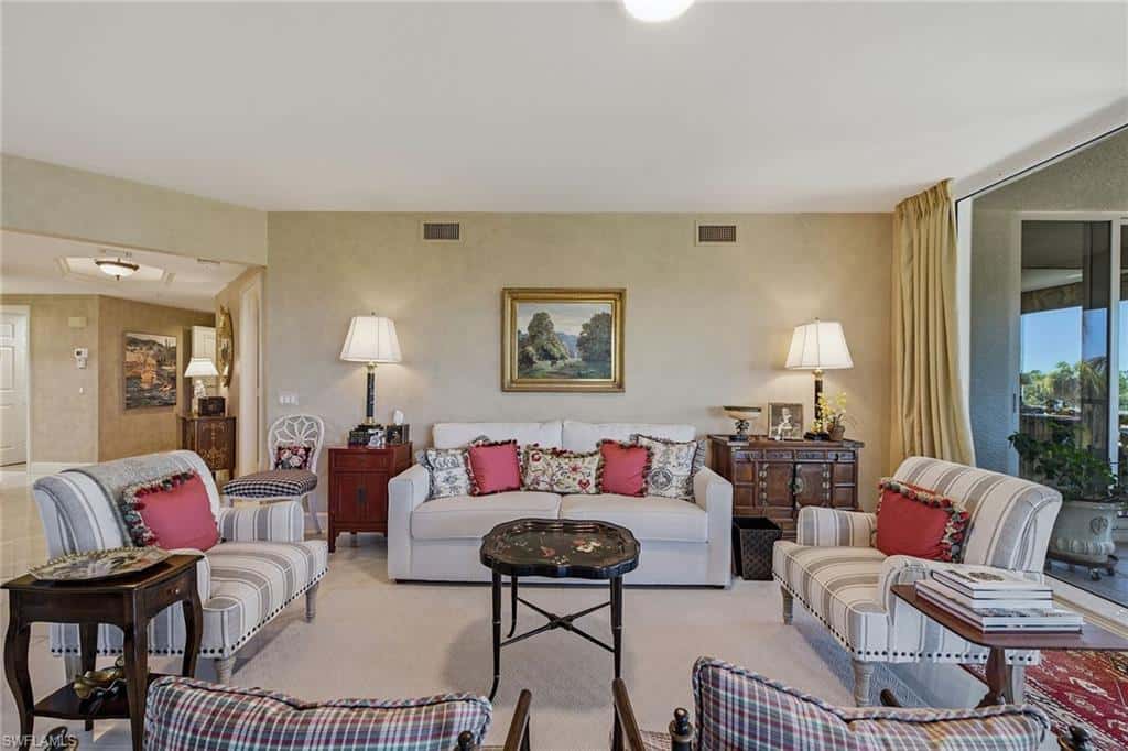 7225 Pelican Bay Blvd #305, Naples, photo 7