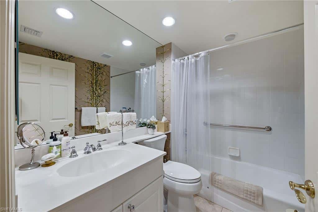 7225 Pelican Bay Blvd #305, Naples, photo 19