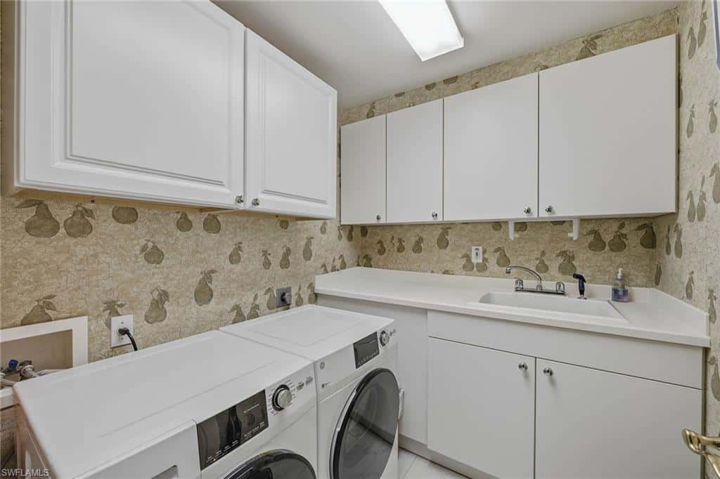 7225 Pelican Bay Blvd #305, Naples, photo 21
