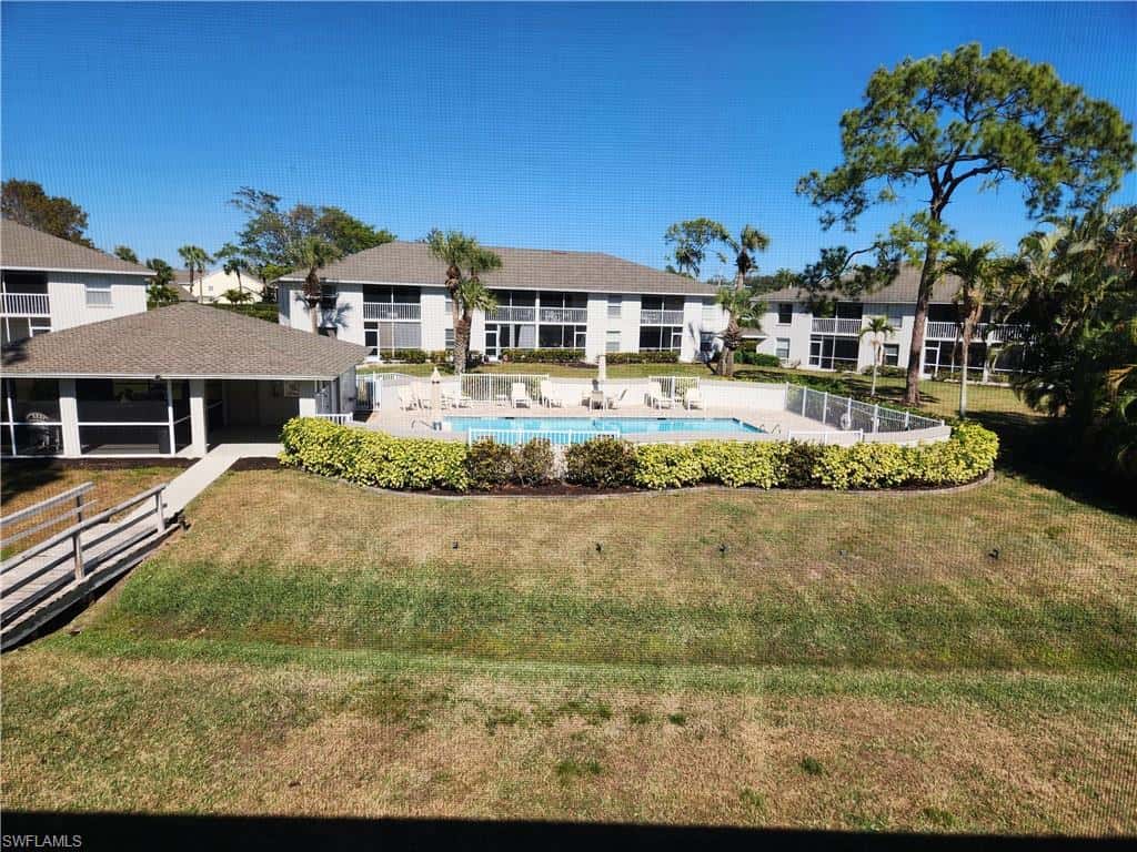 1350 Churchill Cir #l203, Naples, photo 8