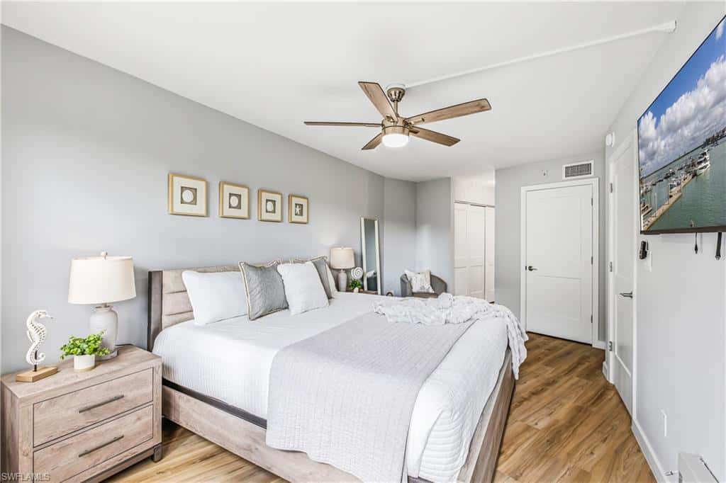 1027 Anglers Cv #b301, Marco Island, photo 10