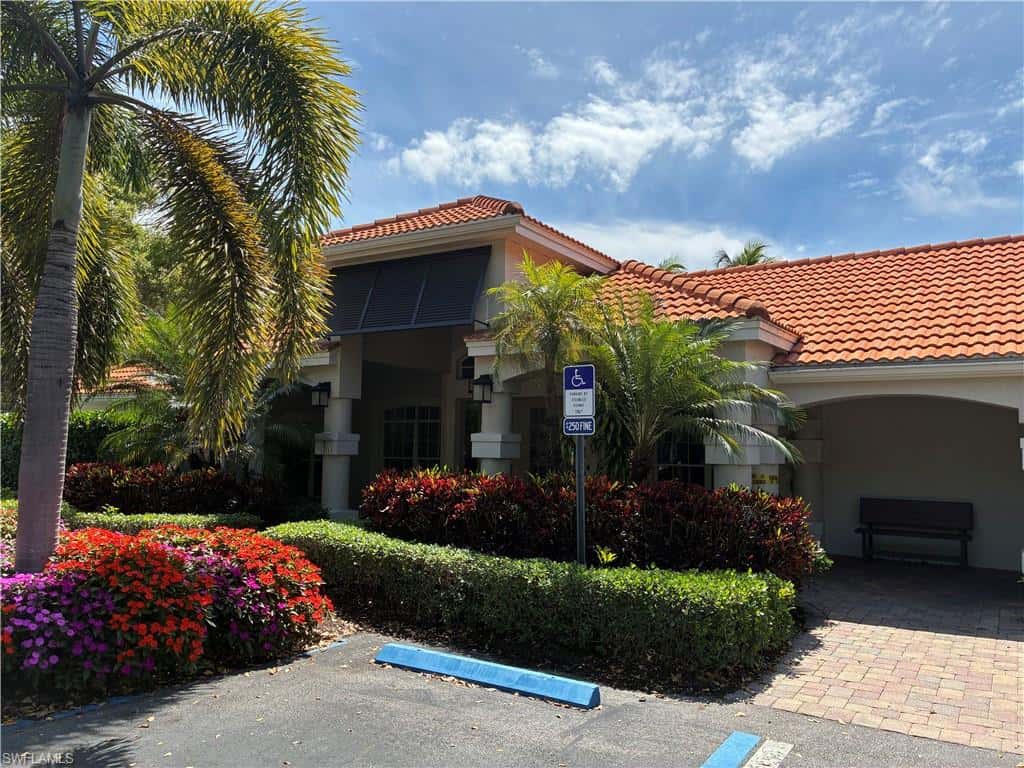 2585 Old Groves Rd #l102, Naples, photo 23