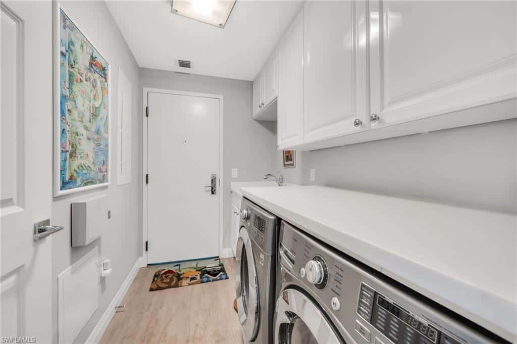455 Cove Tower Dr #304, Naples, photo 15