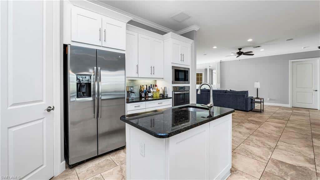 8591 Maggiore Ct, Naples, photo 13