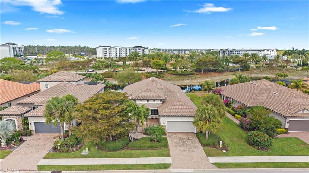 8591 Maggiore Ct, Naples, photo 40