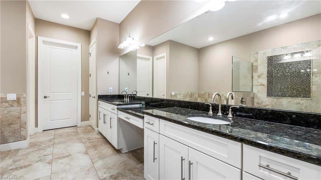 8591 Maggiore Ct, Naples, photo 29