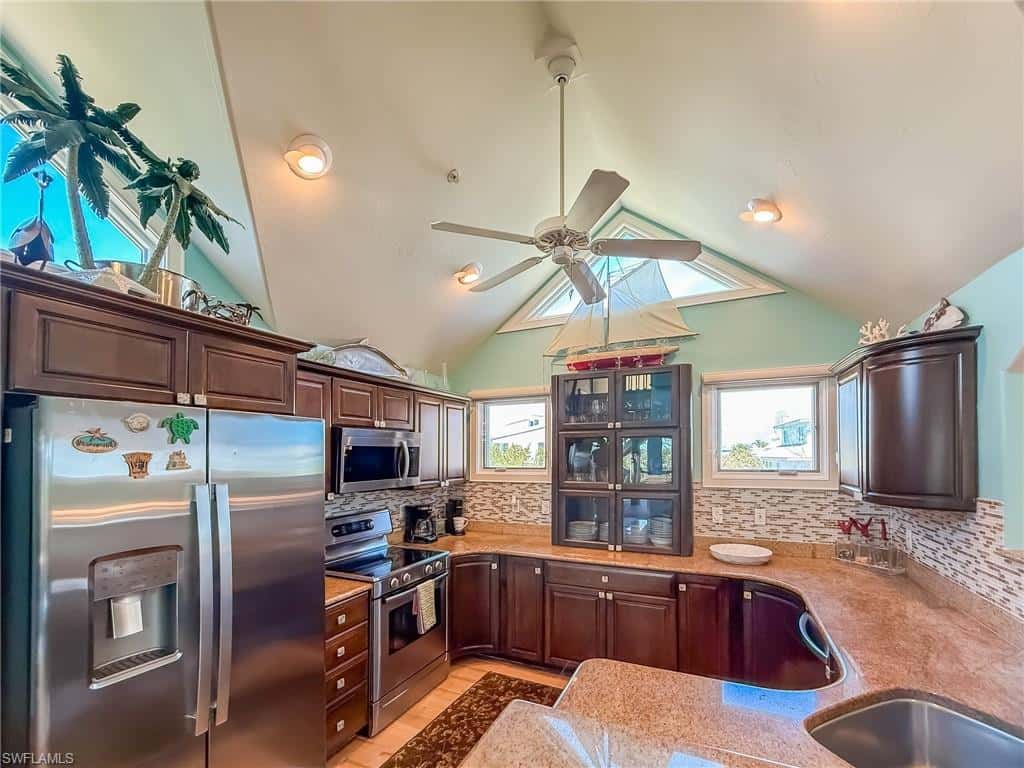 4541 Conch Shell Dr, Upper Captiva, photo 12