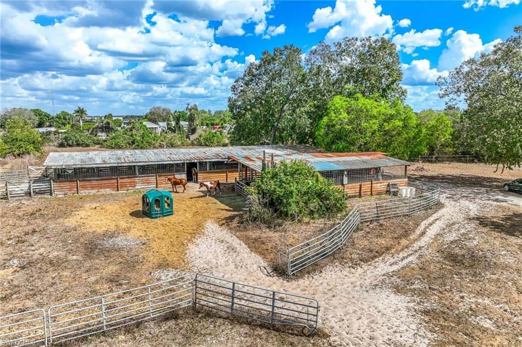 26118 Cutting Horse Ln, Bonita Springs, photo 9