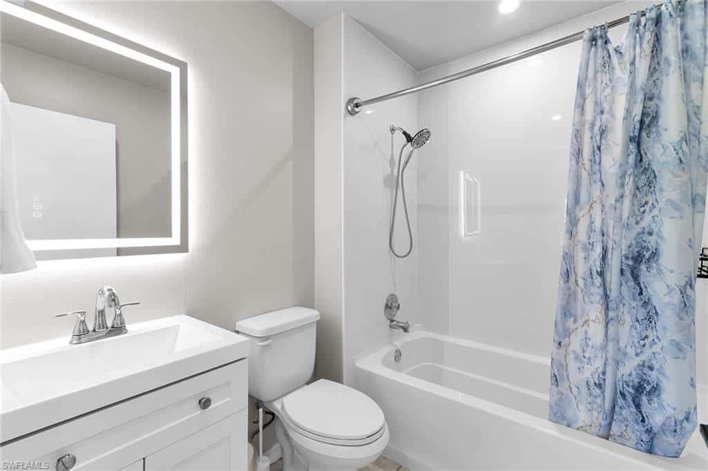 5245 Treetops Dr, Naples, photo 14