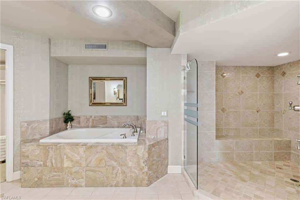 4041 Gulf Shore Blvd #1007, Naples, photo 23
