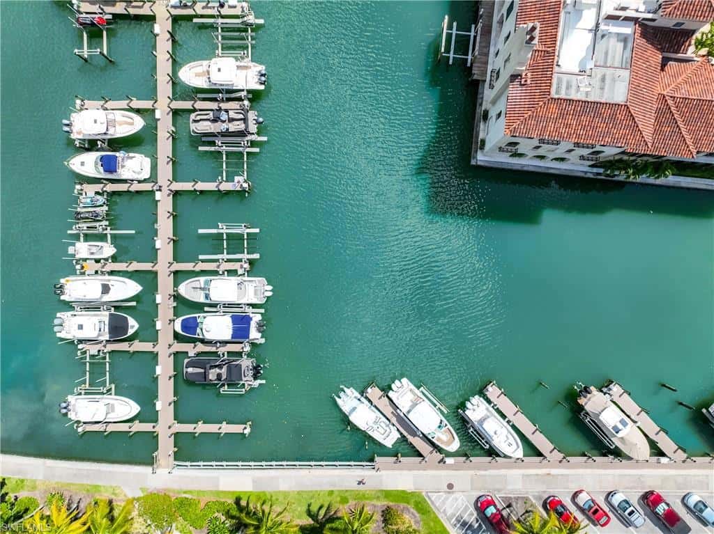 4041 Gulf Shore Blvd #1007, Naples, photo 43