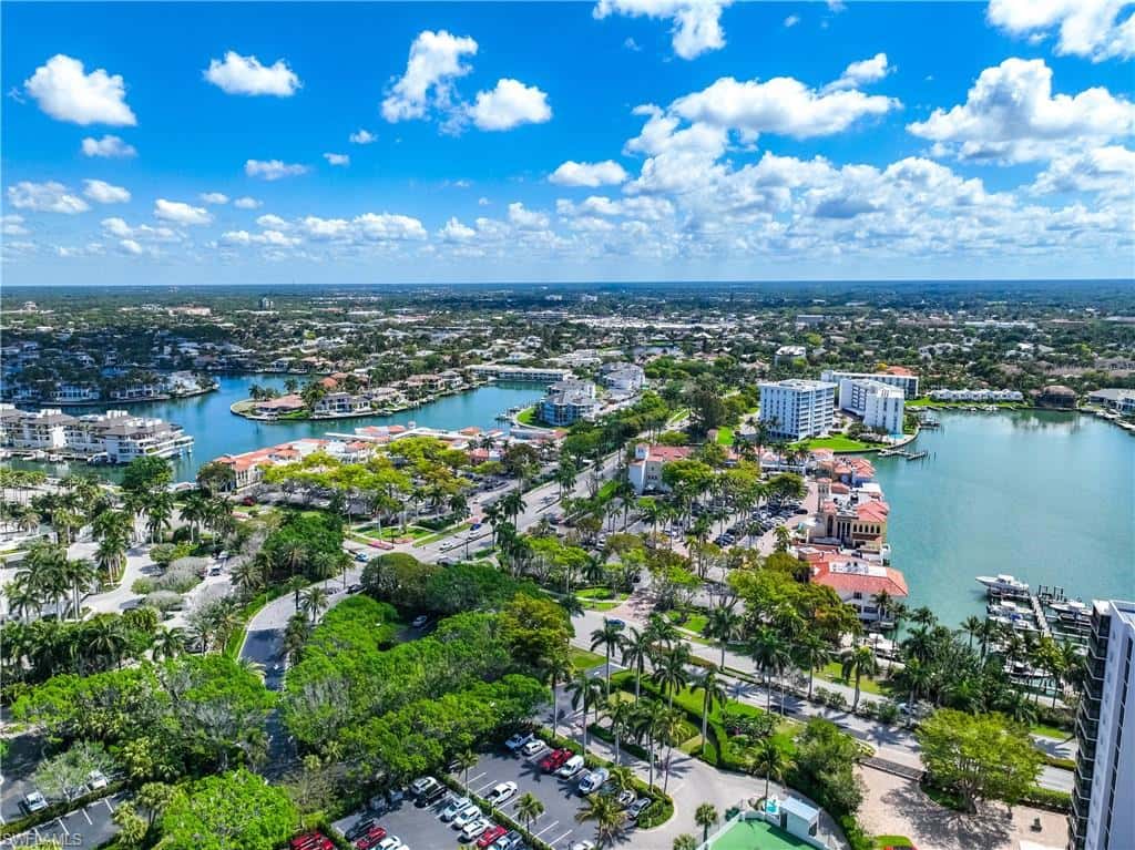4041 Gulf Shore Blvd #1007, Naples, photo 37