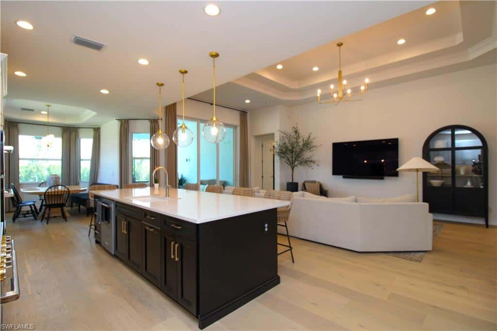 9241 Cayman Dr, Naples, photo 9