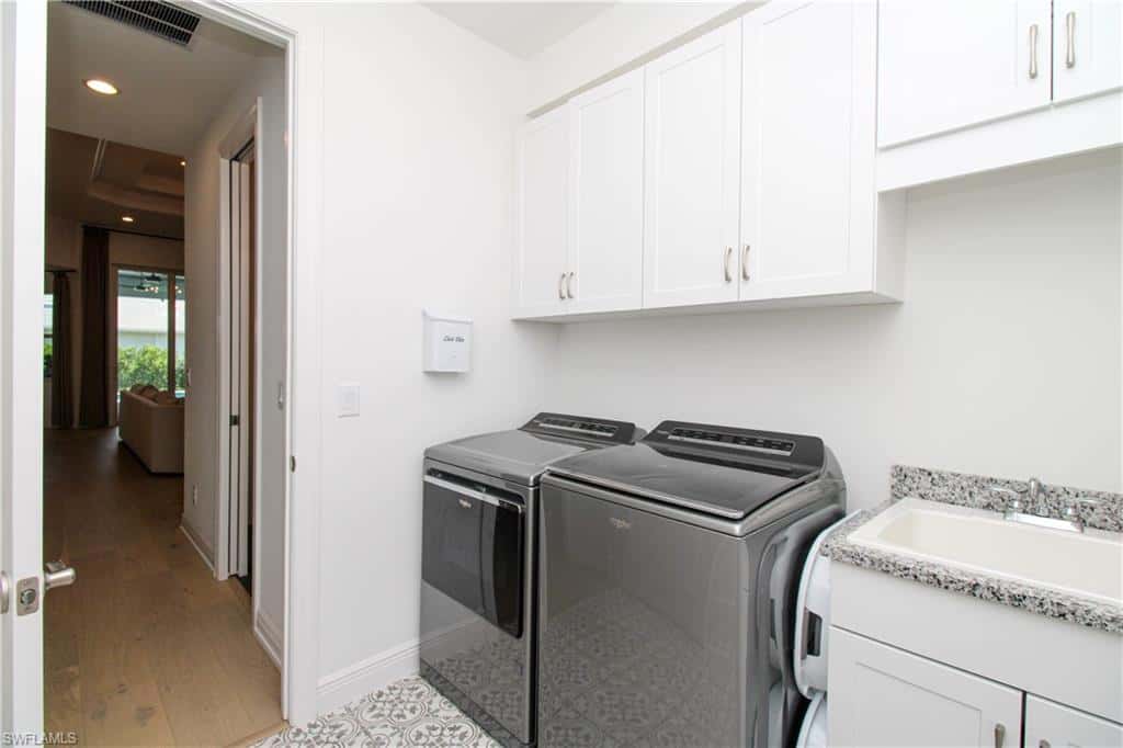 9241 Cayman Dr, Naples, photo 29