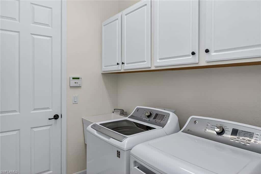 3001 Aviamar Cir, Naples, photo 23