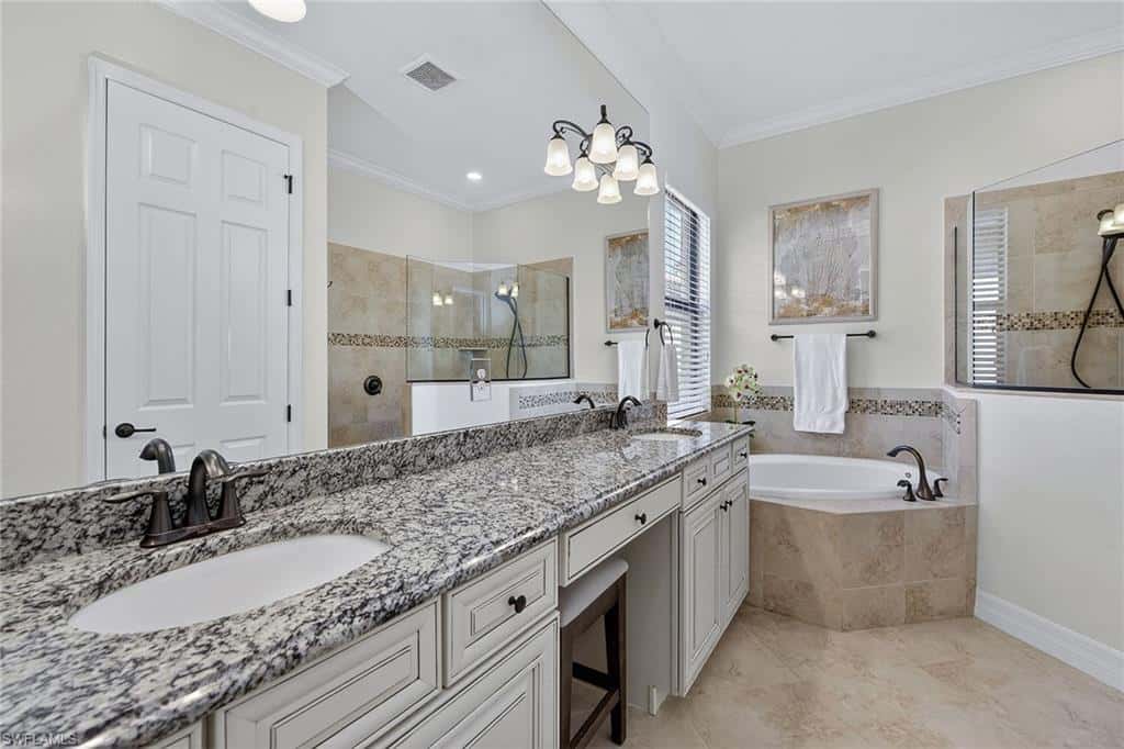 3001 Aviamar Cir, Naples, photo 13