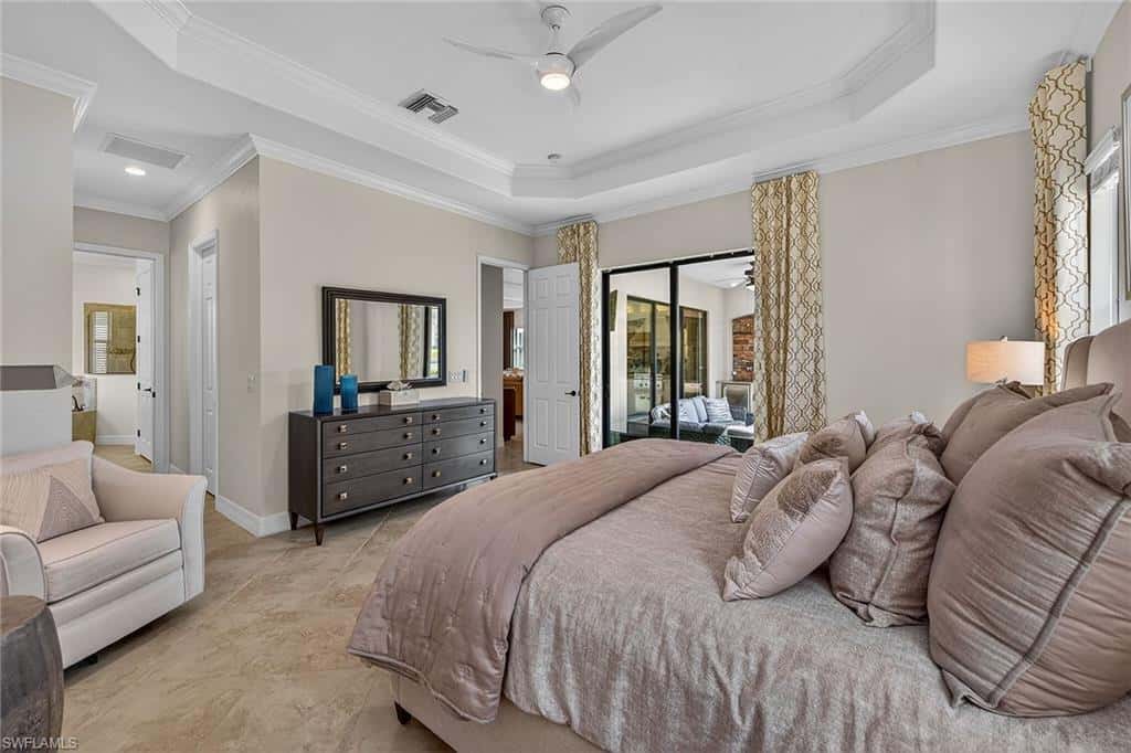 3001 Aviamar Cir, Naples, photo 12