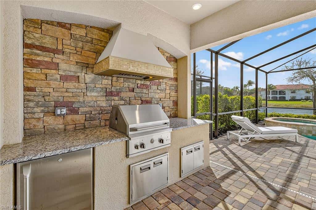 3001 Aviamar Cir, Naples, photo 26