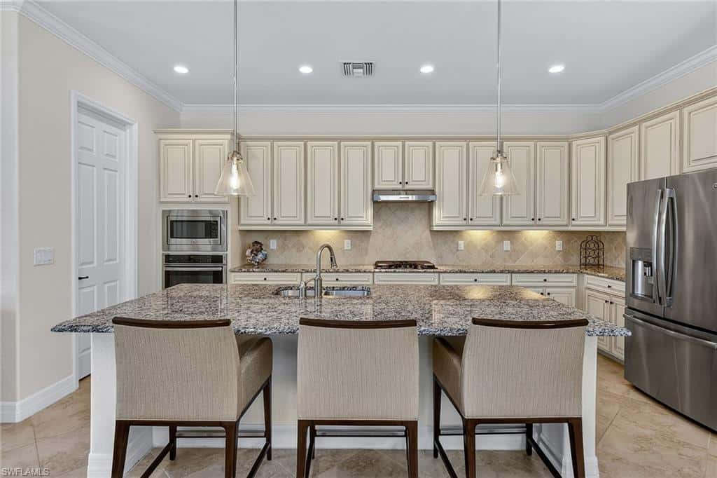 3001 Aviamar Cir, Naples, photo 7