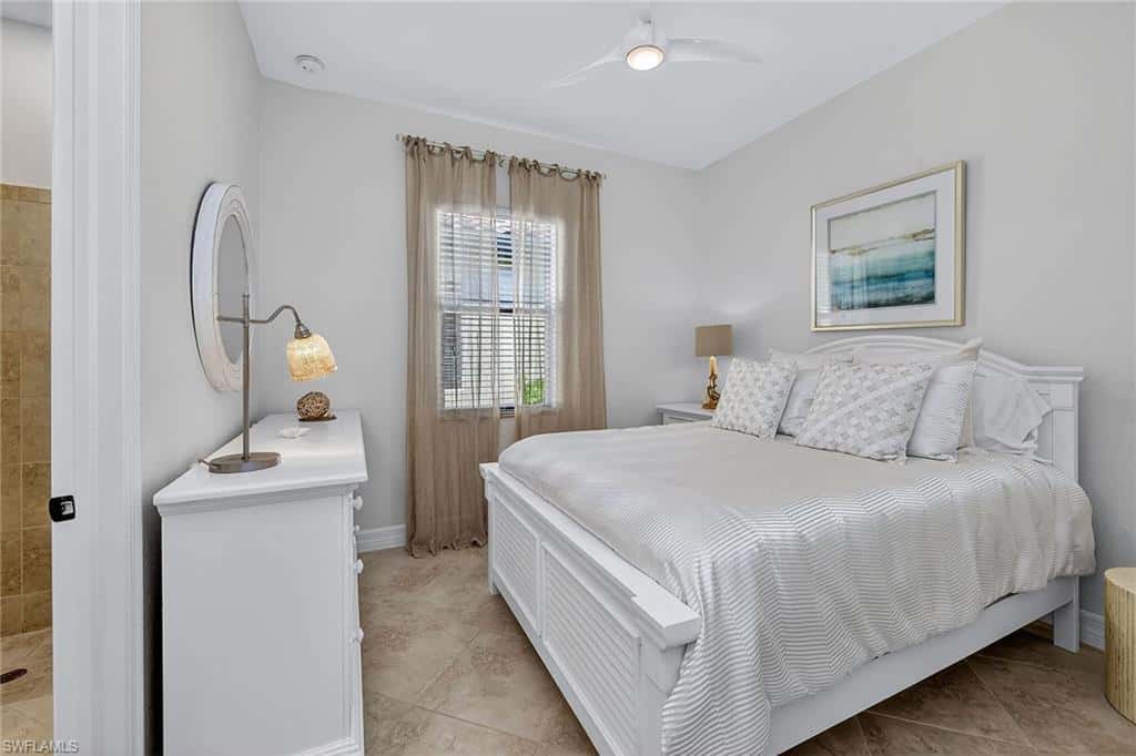 3001 Aviamar Cir, Naples, photo 15