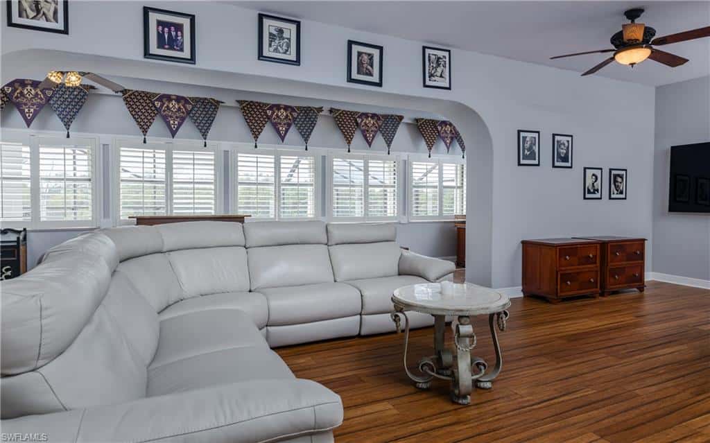 2374 Coral Point Dr, Cape Coral, photo 28