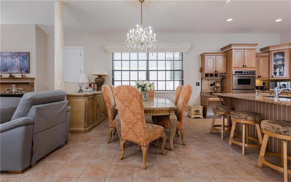 2374 Coral Point Dr, Cape Coral, photo 9